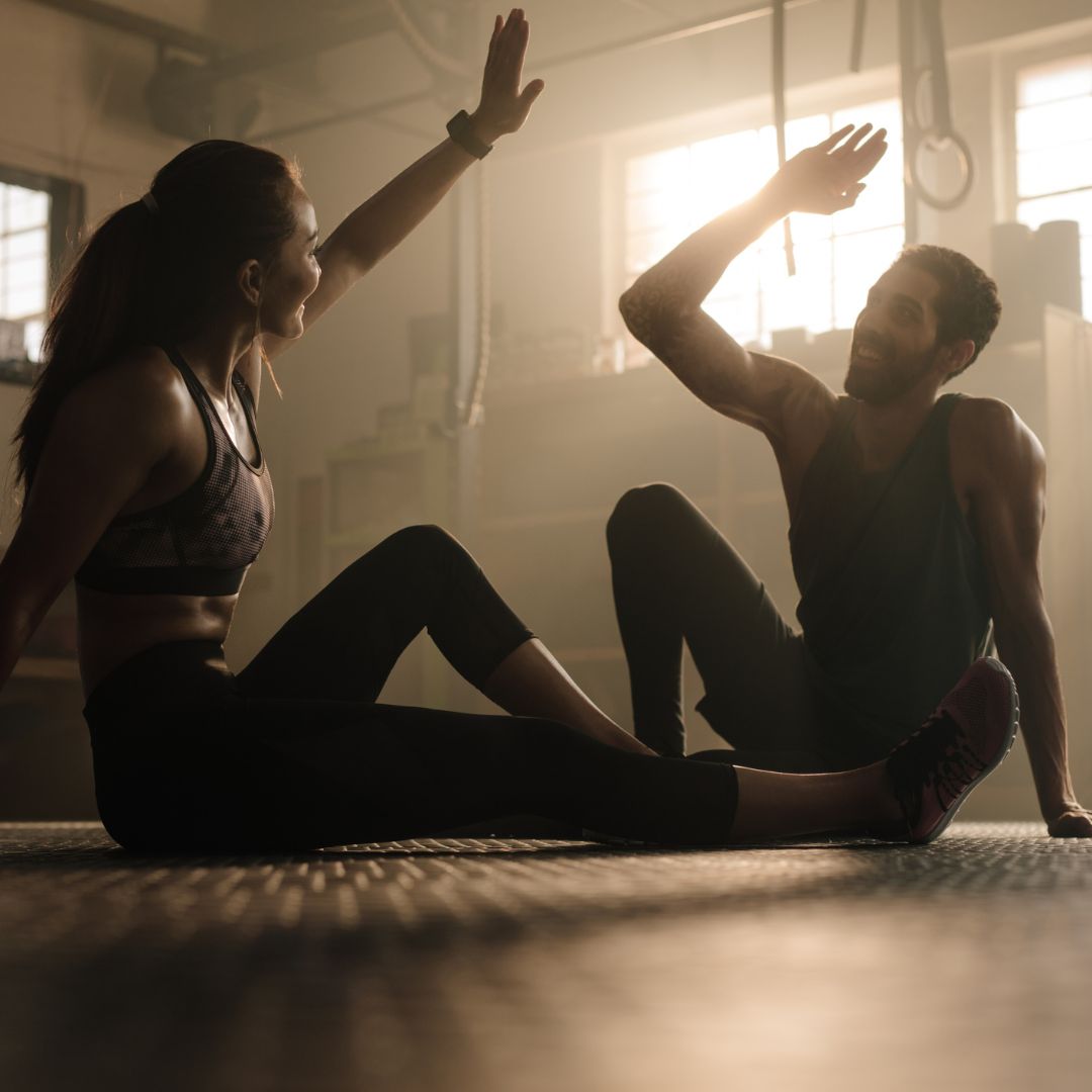 Le Fitness en Couple : Renforcez Votre Relation tout en Renforçant Votre Corps